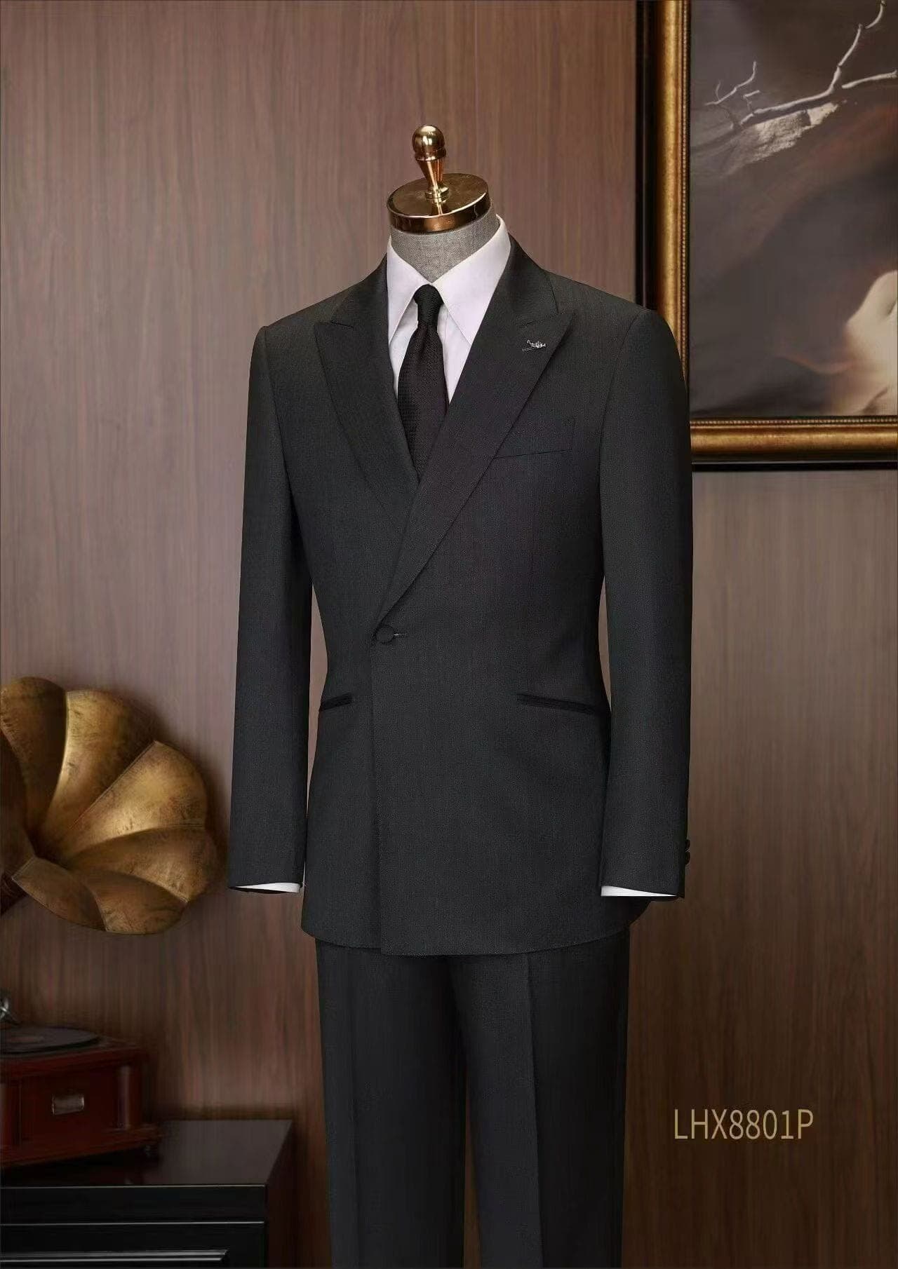 How to Choose Fabrics and Trims for Your Clothing Collection