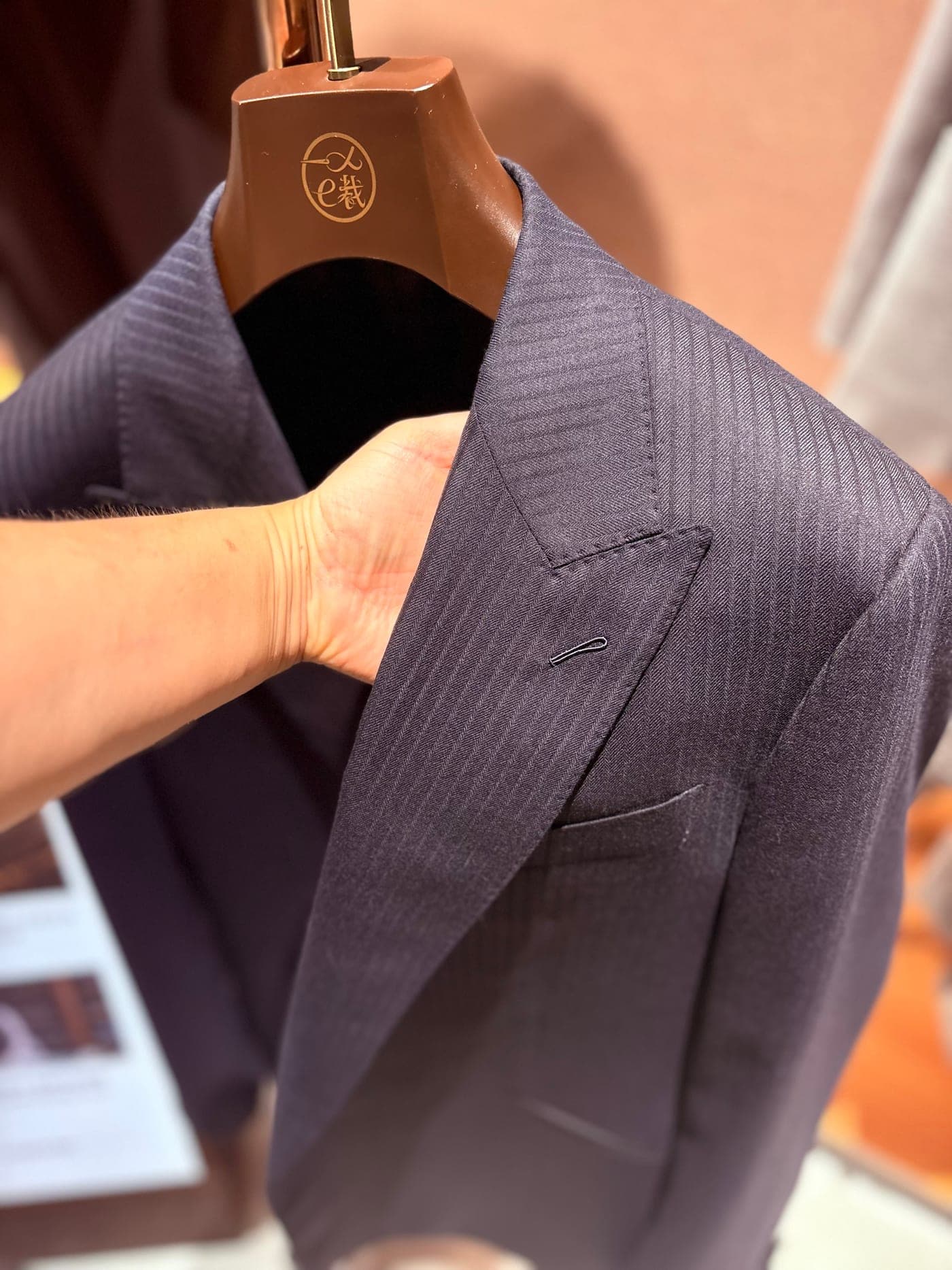 How to Choose the Right Fabric for a Custom Suit